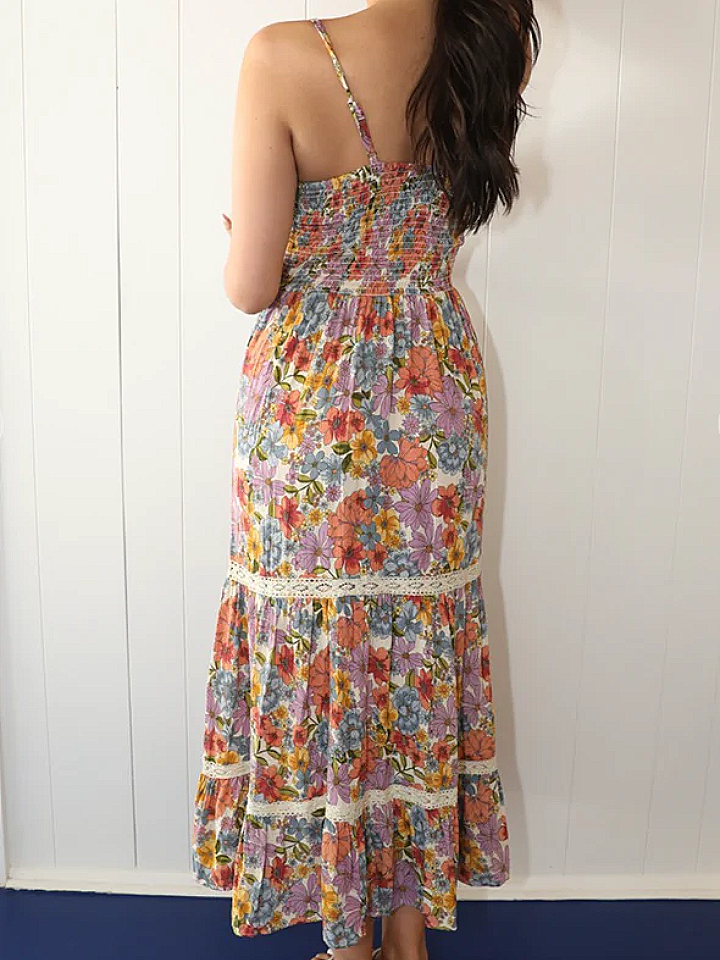 The Vitality Of The Flower Dress