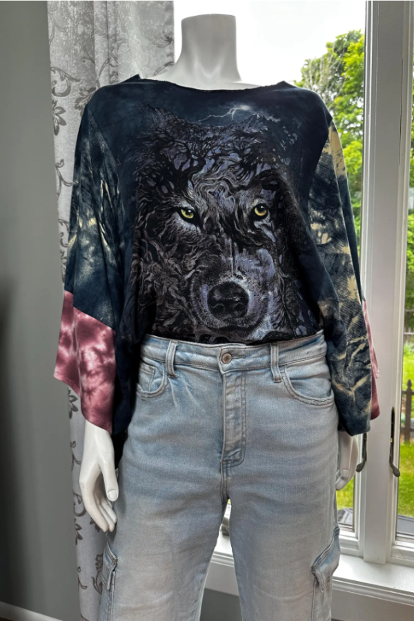 The Mountain Wolf Tree Mystic Graphic Mix & Match Tee