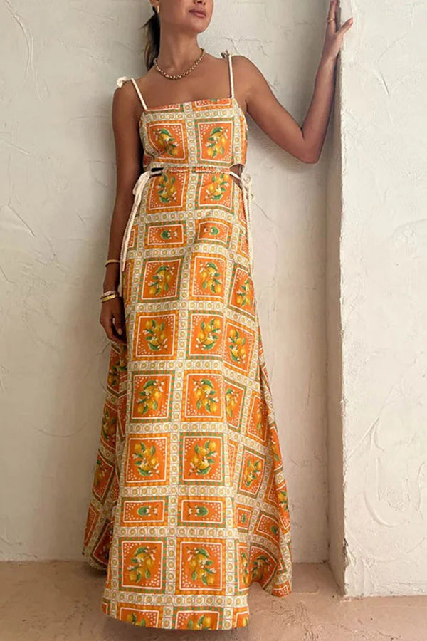 Robe longue courte à manches cloche et motif fleuri rouge Olvera