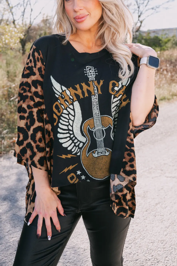 Printed Bat-Sleeve T-Shirt (with Back Pocket)