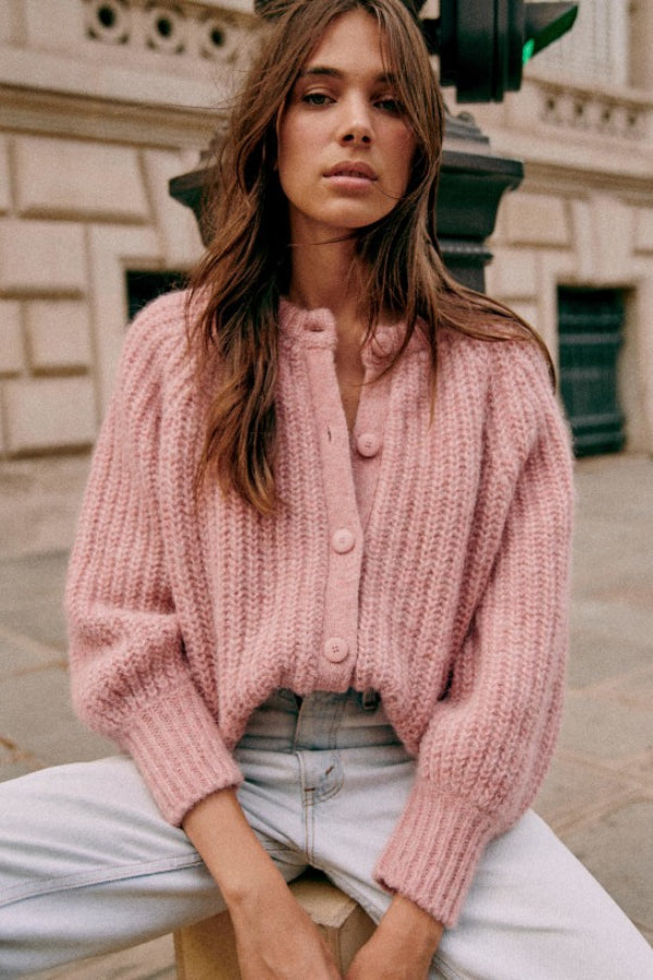 Pull cardigan ample à manches longues de couleur unie
