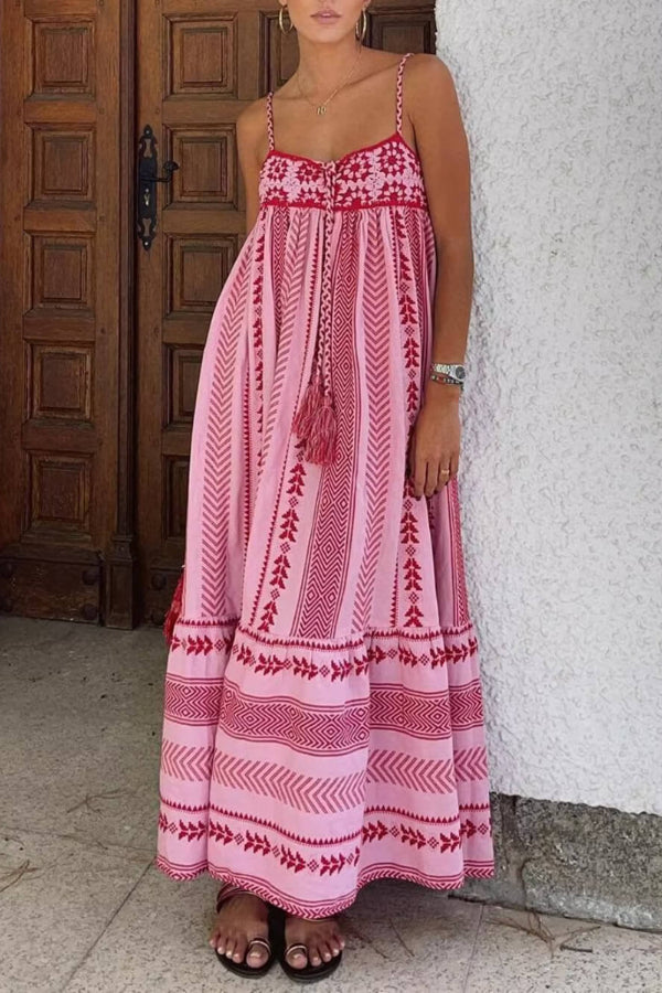 Robe longue en tricot patchwork au crochet de style ethnique