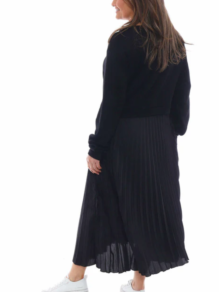 Robe pull plissée