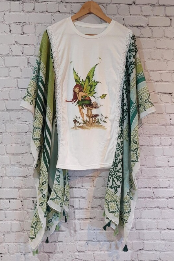 Green Canta Fairy Mushroom Snail Transformation Bat Sleeve Tee