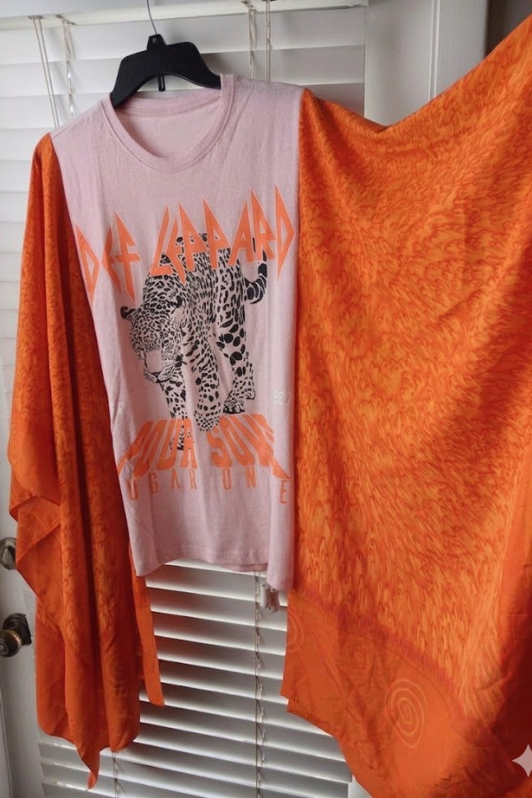 Def Leopard T-shirt Poncho