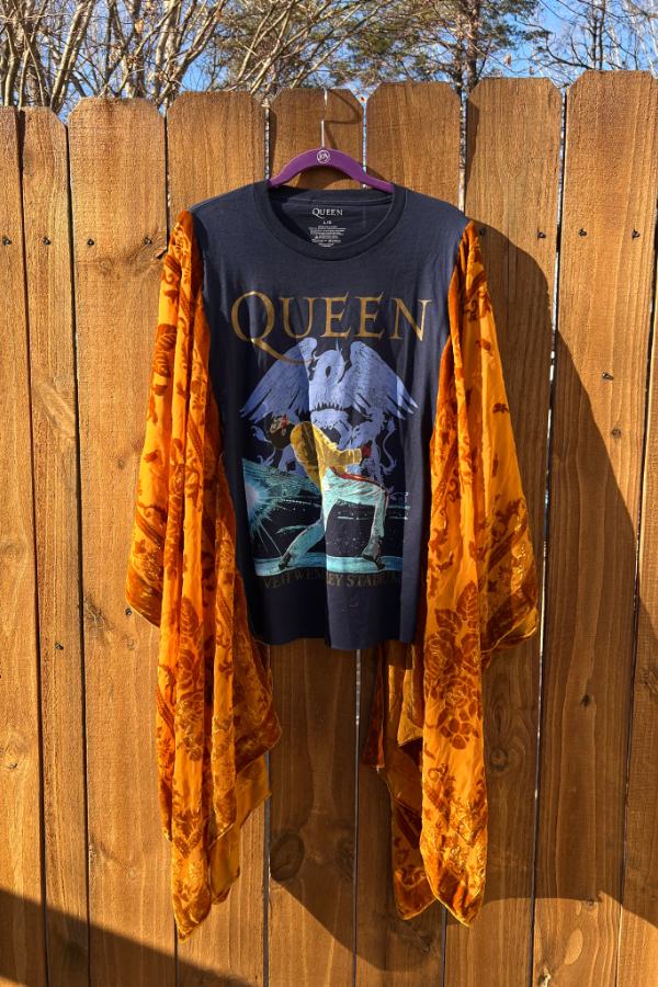 QUEEN Mix & Match Tee