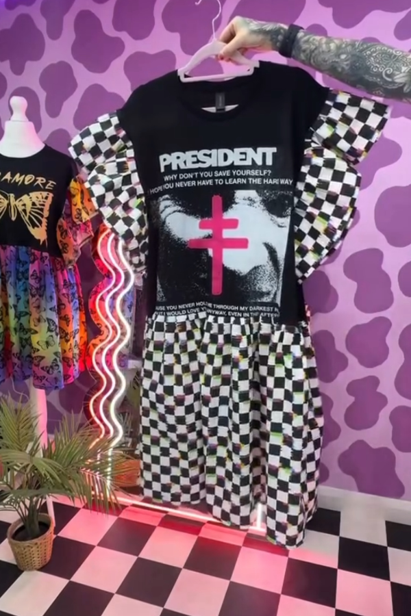 President’s Mask-Recycling Dress