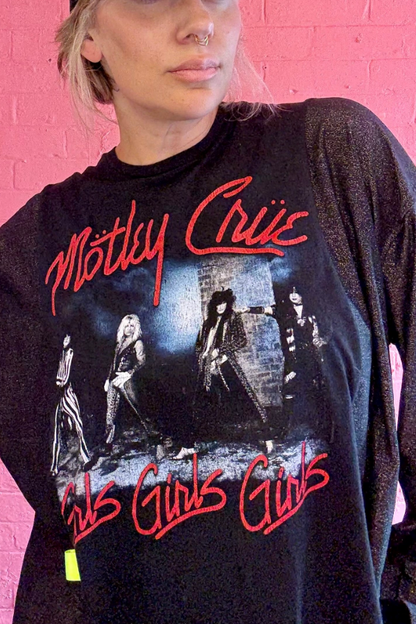 Motley Crüe Band Printed Crewneck Knit Top