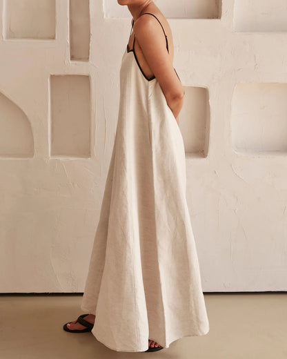 Robe à bretelles en coton et lin contrastés tendance 