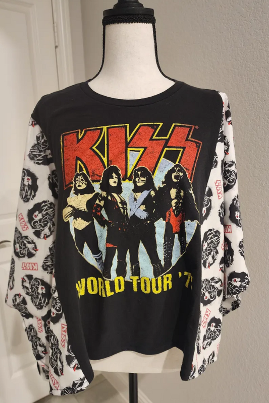 KISS Bohemian T-Shirt (No Back Pocket)