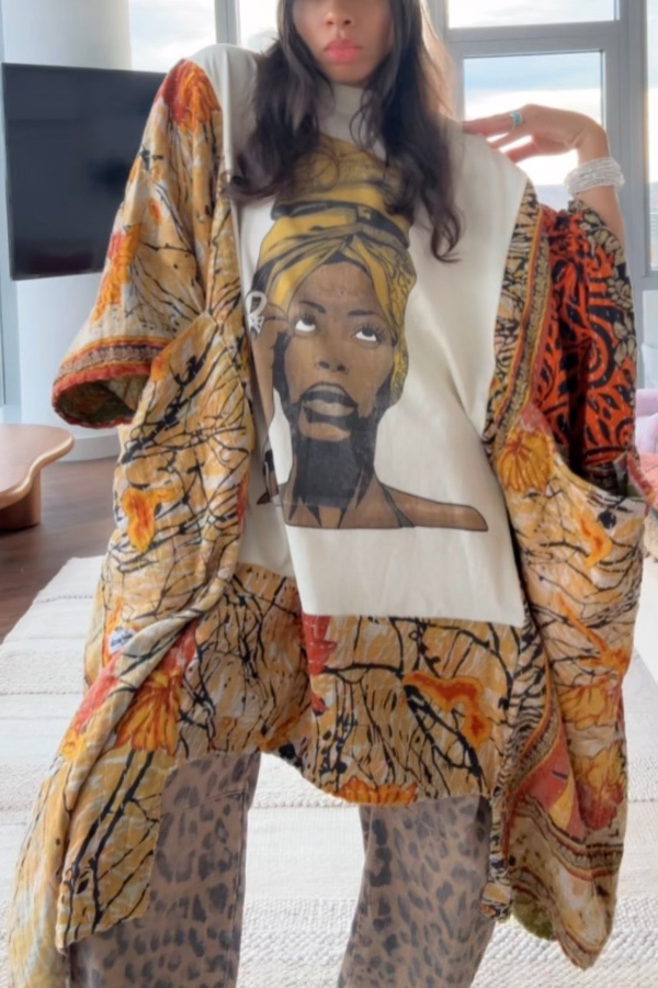 Erykah Badu Batwing-sleeve T-shirt