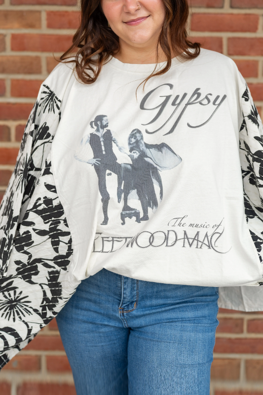 Gypsy Fleetwood Mac Print T-Shirt (No Back Pocket)