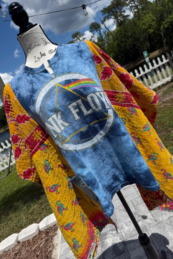 Pink Floyd Graphic-Print Dolman-Sleeve Tee