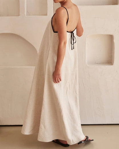 Robe à bretelles en coton et lin contrastés tendance 