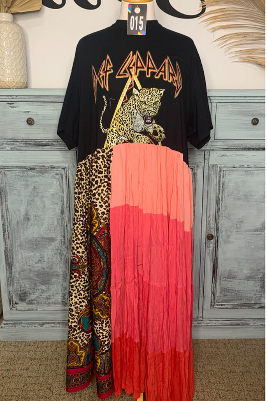 Def Leppard Maxi Tee