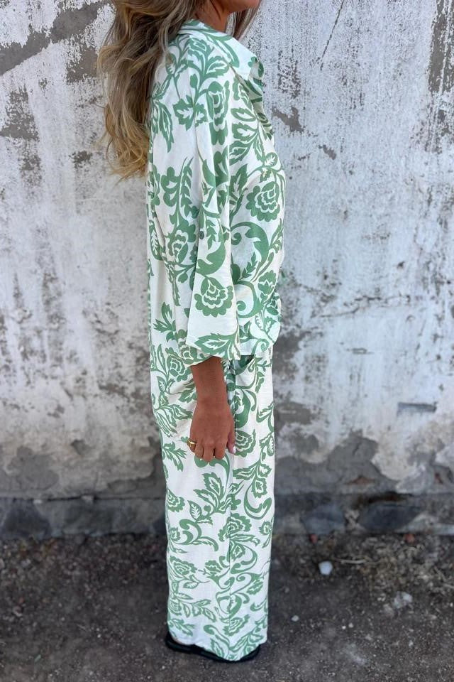 Elegant Women's Two-Piece Set