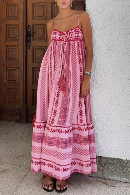 Robe longue en tricot patchwork au crochet de style ethnique