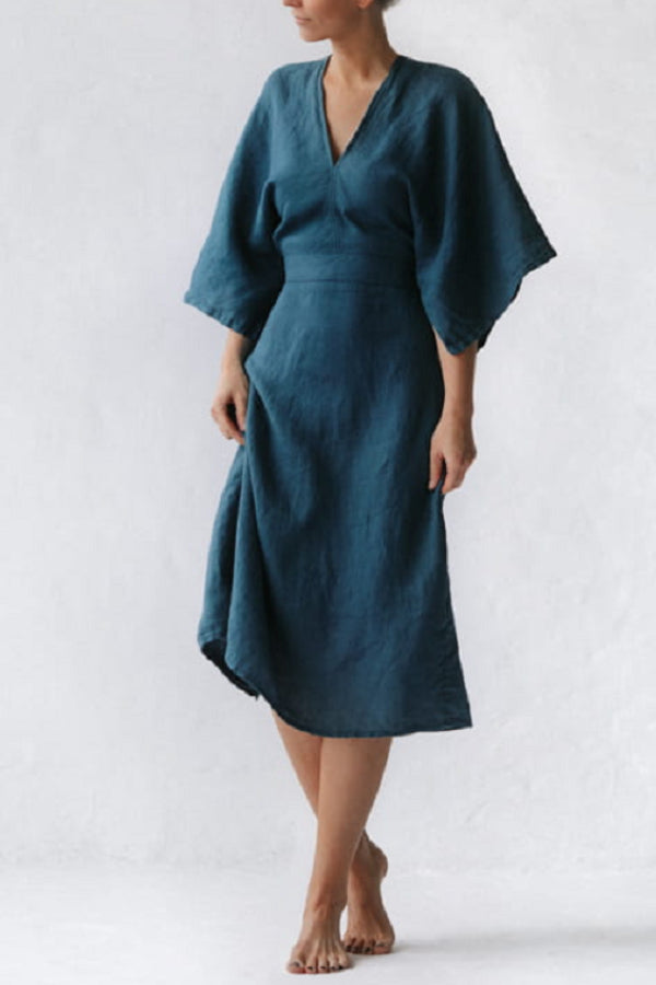Robe élégante en lin bleu encre