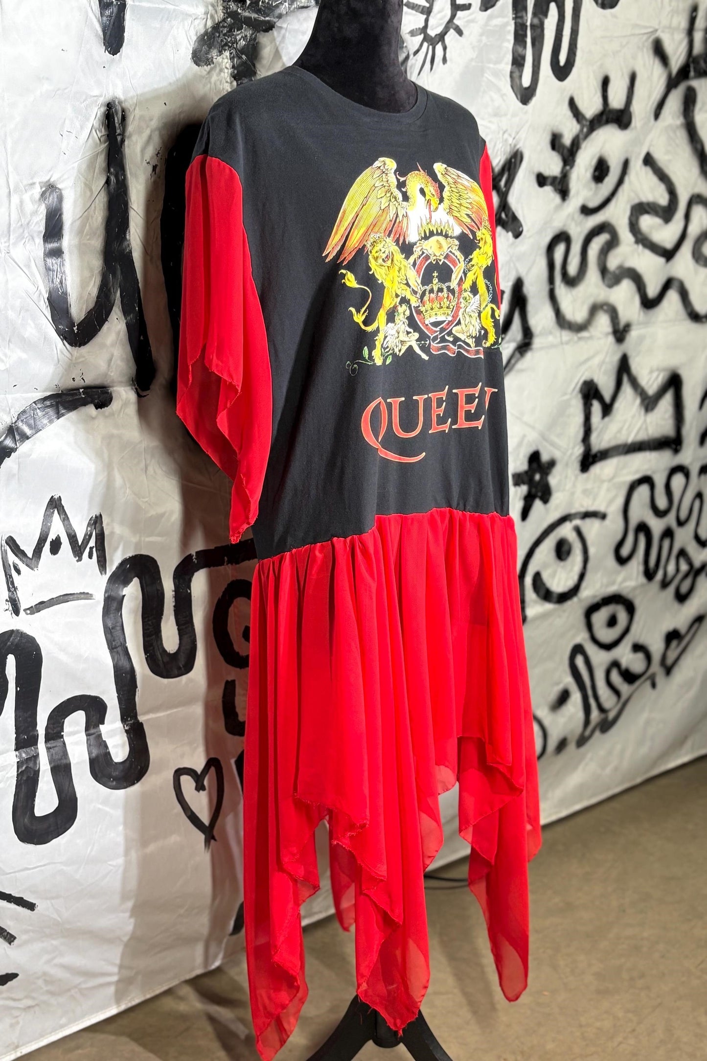 QUEEN T-shirt Dress