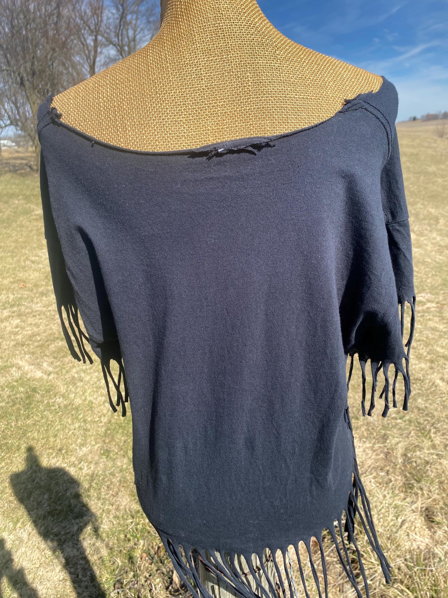 Queen Fringe Tee