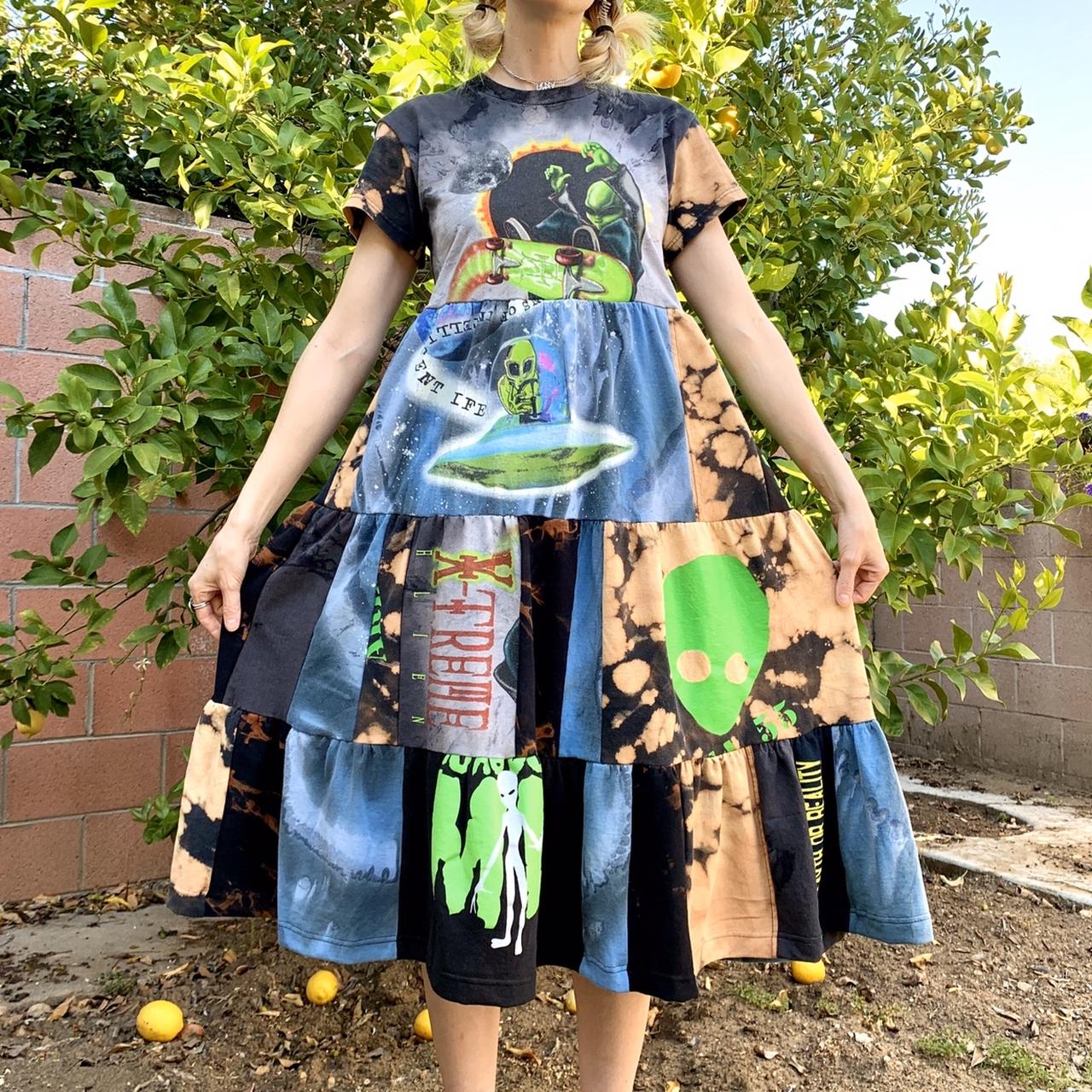 Alien Upcycled Tee