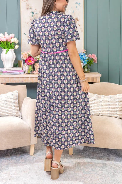 Short Sleeve Split Neck Shift Dress