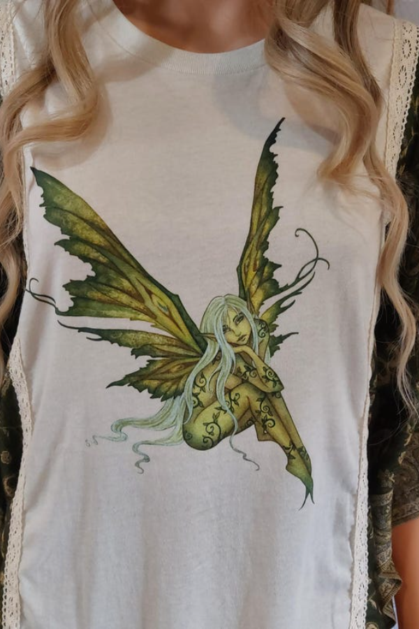 Green Genie Makeover Bat Sleeve T-shirt