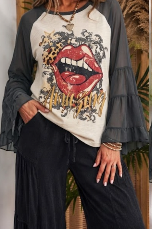 "AMAZING" Printed Layered Flare Sleeve Tee