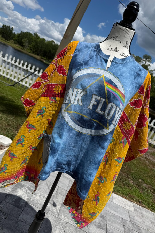 Pink Floyd Graphic-Print Dolman-Sleeve Tee