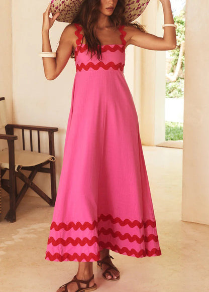 Robe longue à bretelles avec coutures en dentelle et vagues