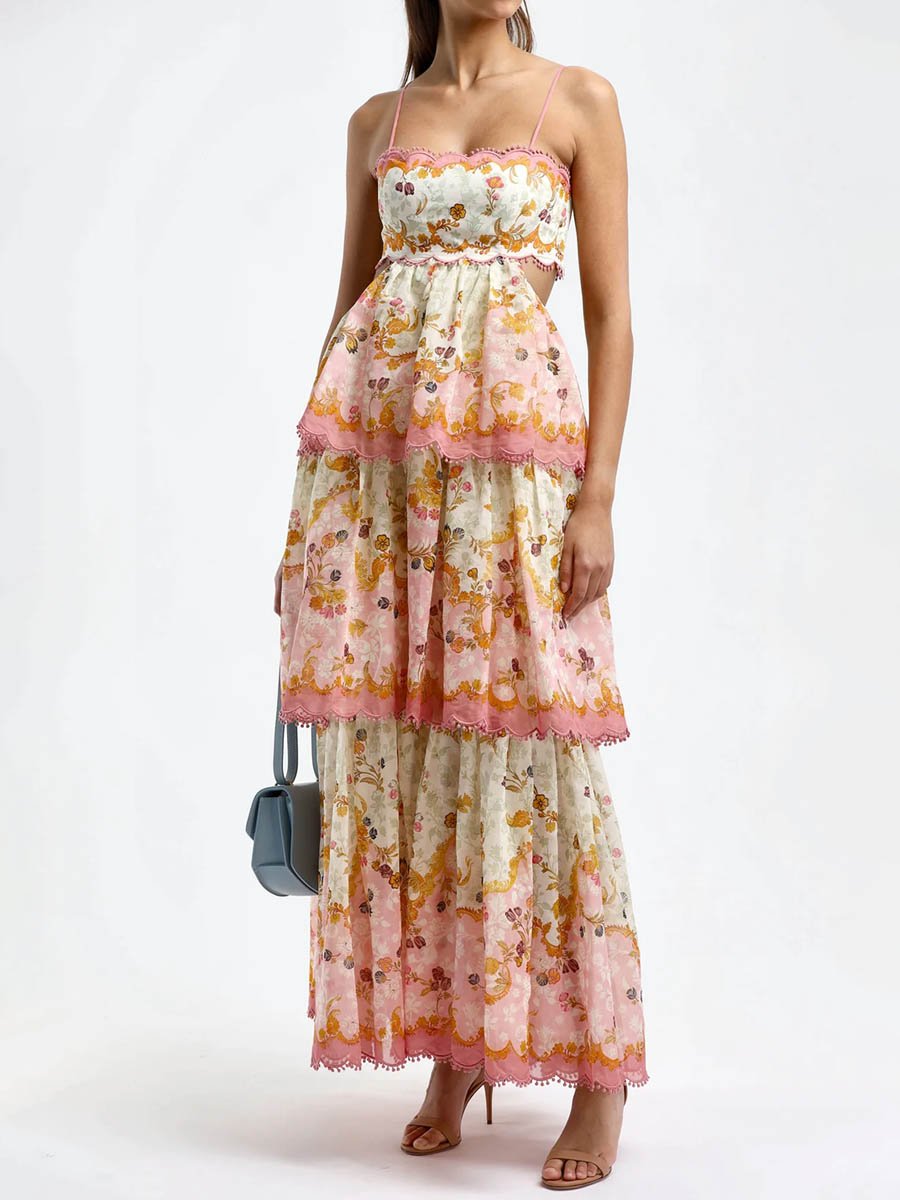 Robe à bretelles brodée à la mode